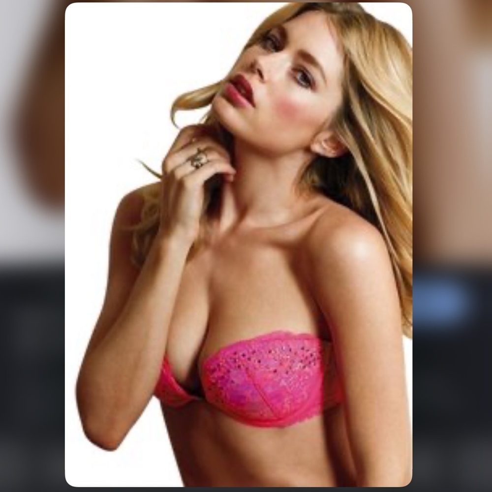 Victoria’s Secret push up crystal lace strapless bra